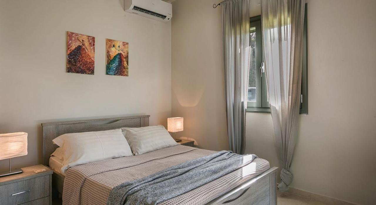 Villa Elaia Свороната Экстерьер фото