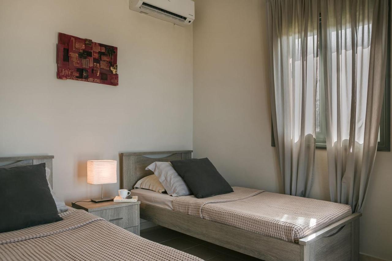 Villa Elaia Свороната Экстерьер фото